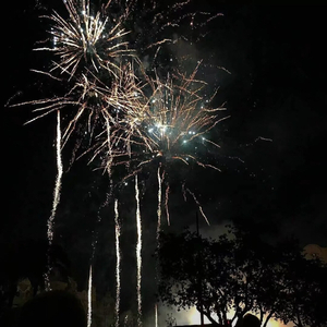 宝贝 夹住 乖,含着,吸出来
